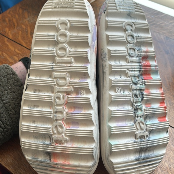 EUC Steve Madden Cool Planet Cloud Slide Sandal - Picture 4 of 5